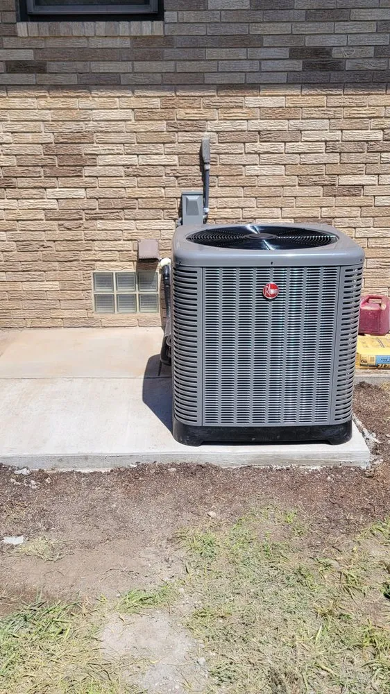 Slide of 4 Seasons Heating and Air