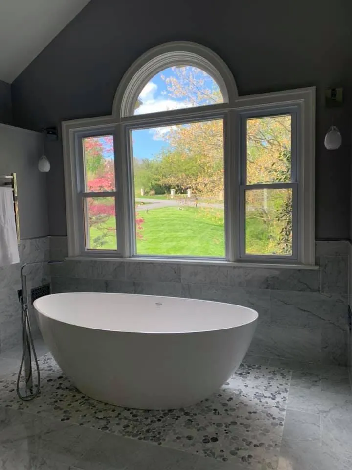 Slide of 4 Service Pros