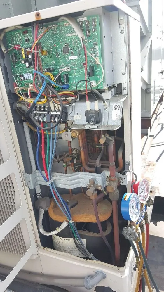 Slide of 4 Sons Mechanical