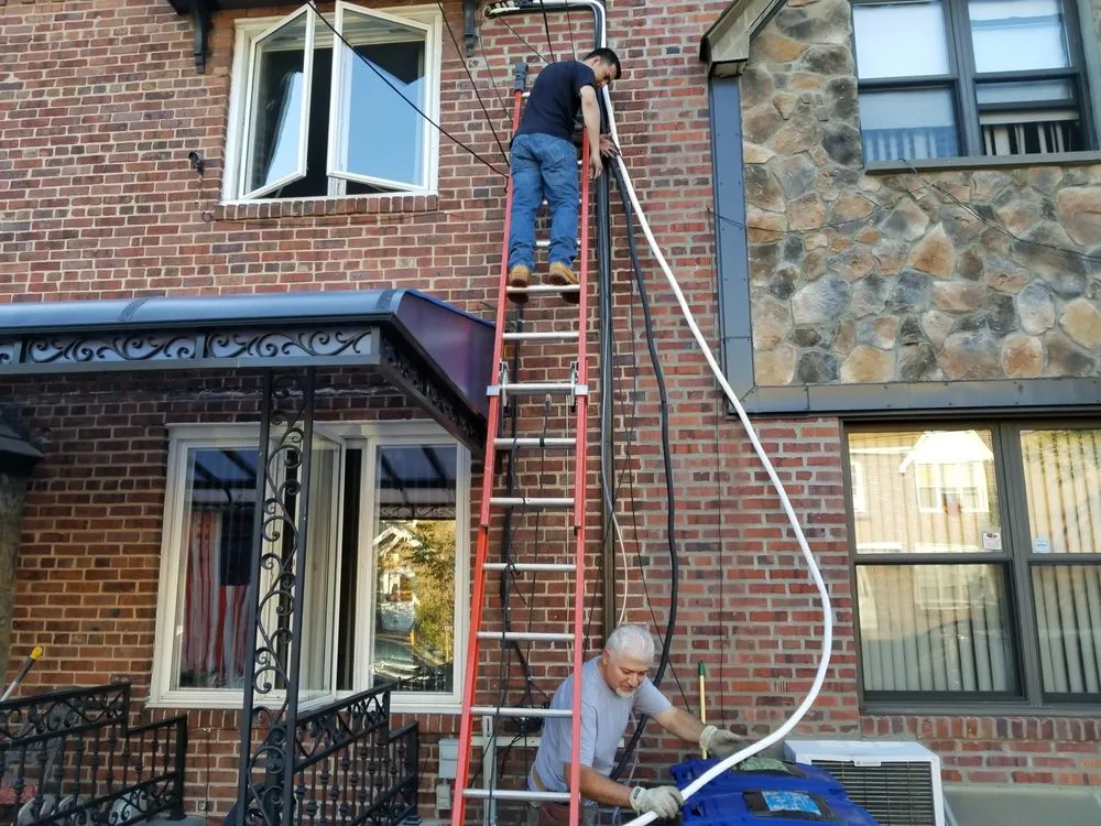 Slide of 4 Sons Mechanical