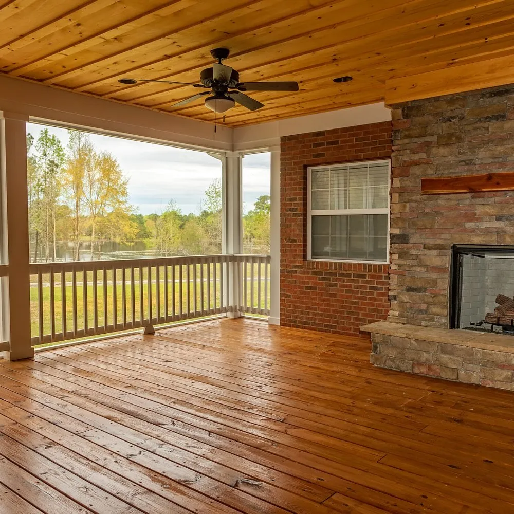 Slide of 4D & Associates