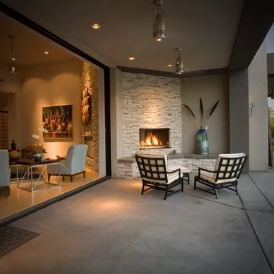 4D & Associates Logo