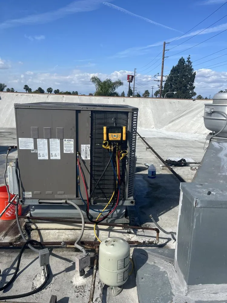 Slide of 7 Air & Conditioning