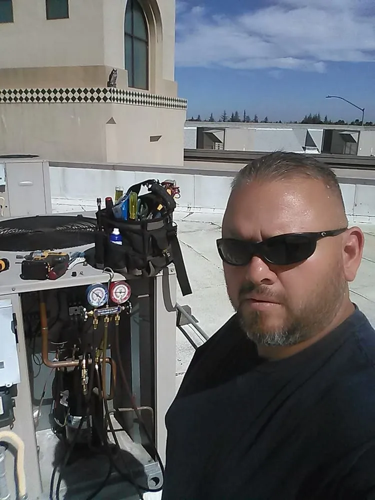 Slide of 7 Days Heating and Air