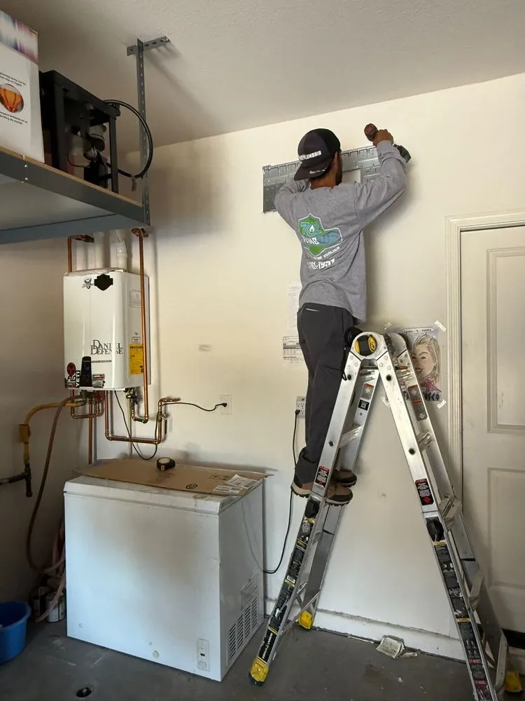 Slide of 702 PlumbAIR