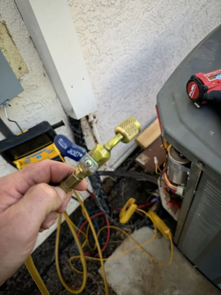 Slide of 75 Degree Heating & Air