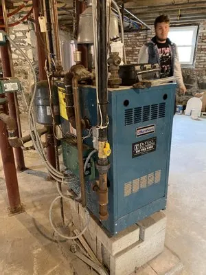 781 Plumbing and Heating Logo