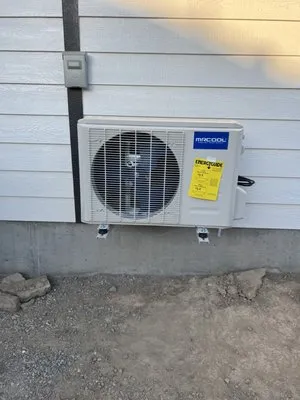 7Bluesky Heating & Cooling Logo