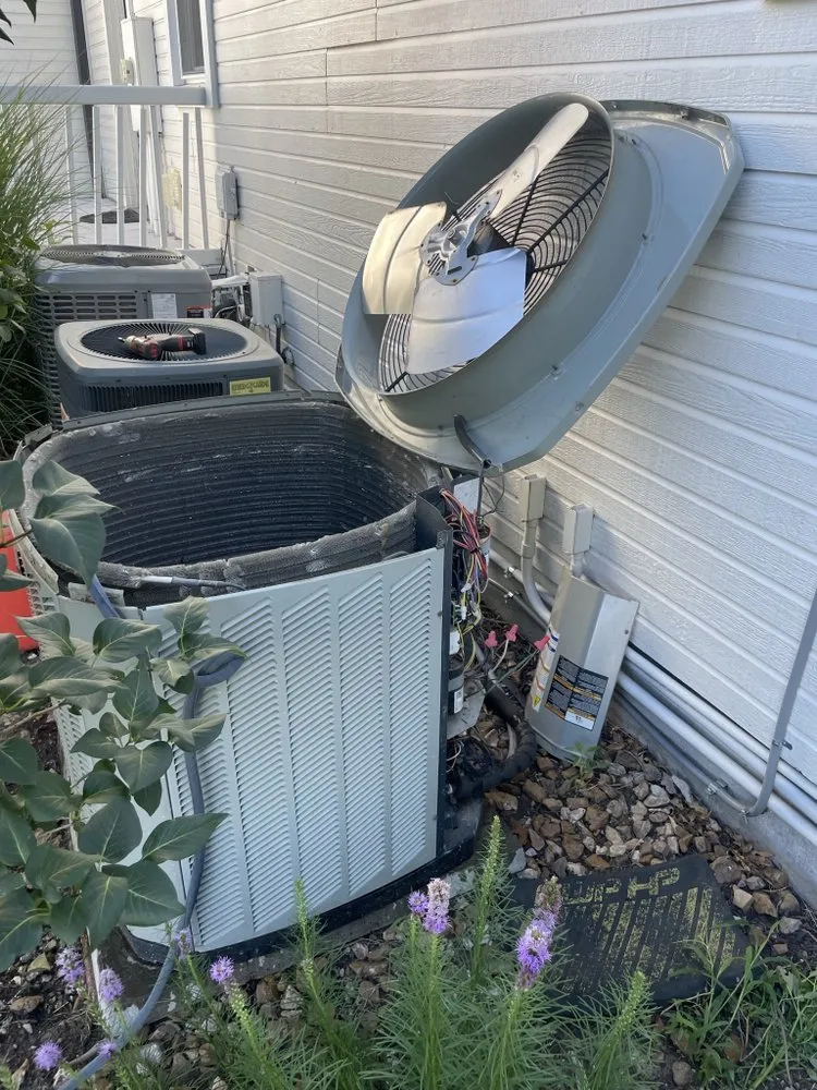 Slide of 816 Mechanical