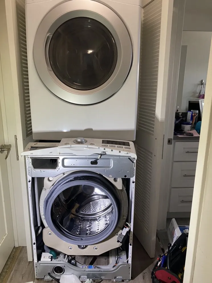 Slide of 858Appliance