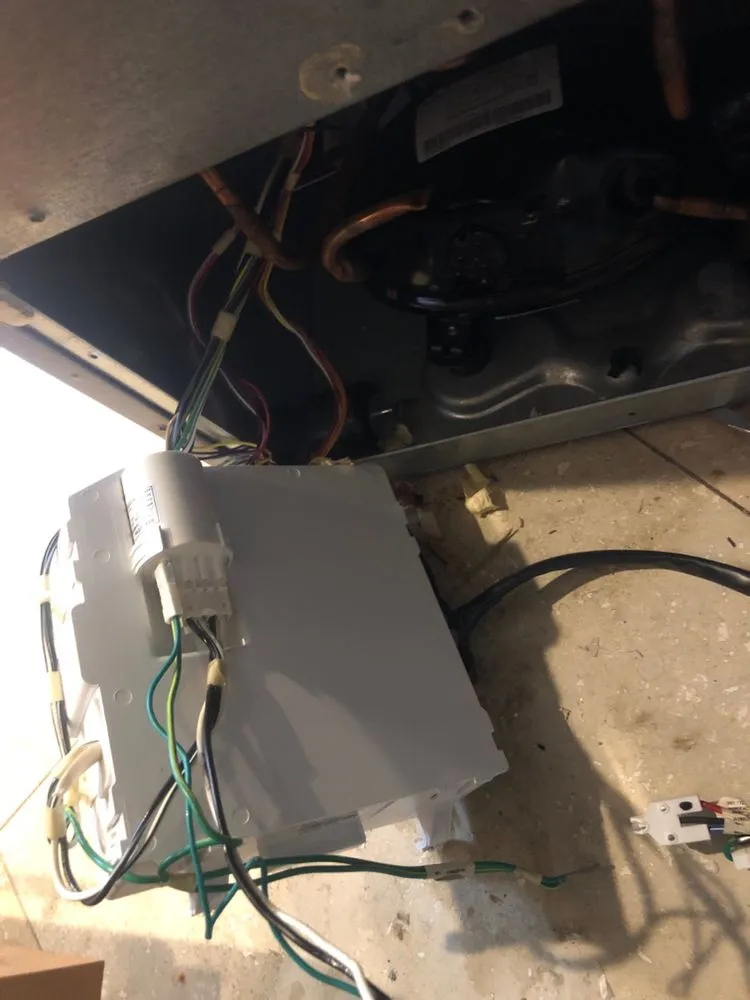 Slide of 858Appliance