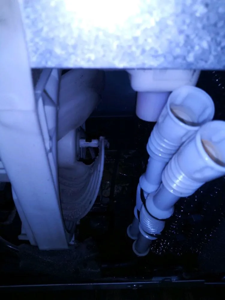 Slide of 858Appliance