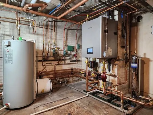 911 Heating & Air Logo