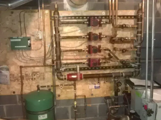 Slide of A & H Mechanical