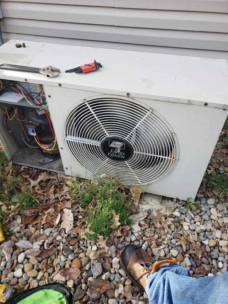 Slide of A & M Heating and Cooling