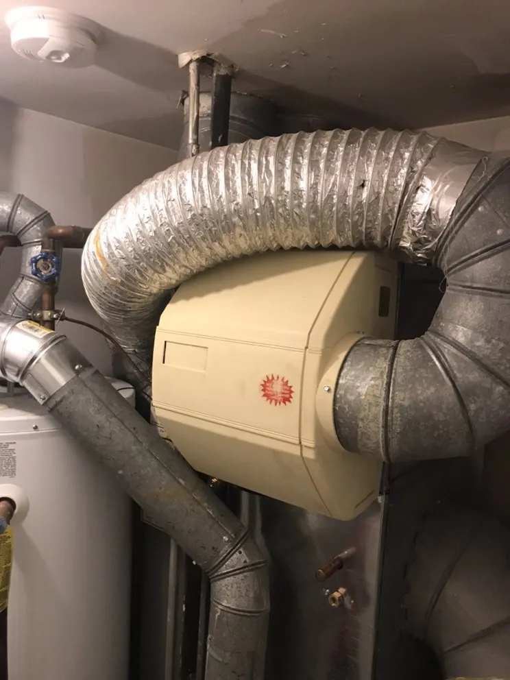 Slide of A & M Mechanical