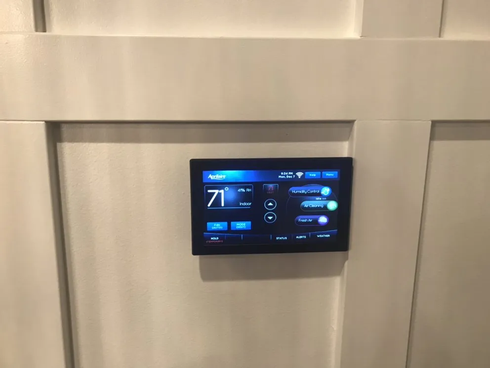 Slide of A & M Mechanical