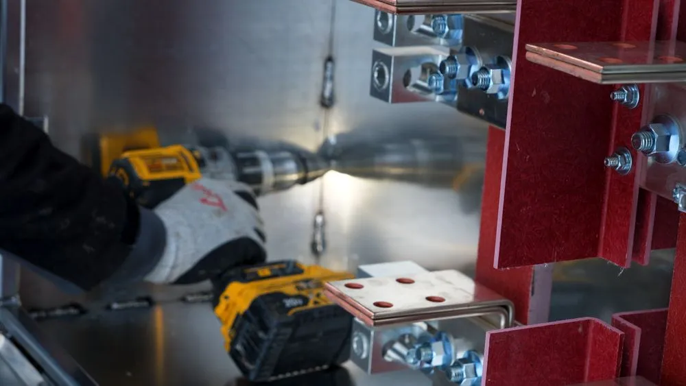 Slide of A & T Mechanical