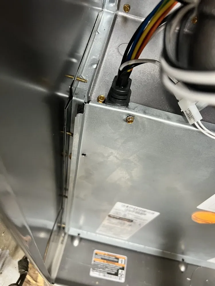 Slide of A 100% Guarantee Heating & AC