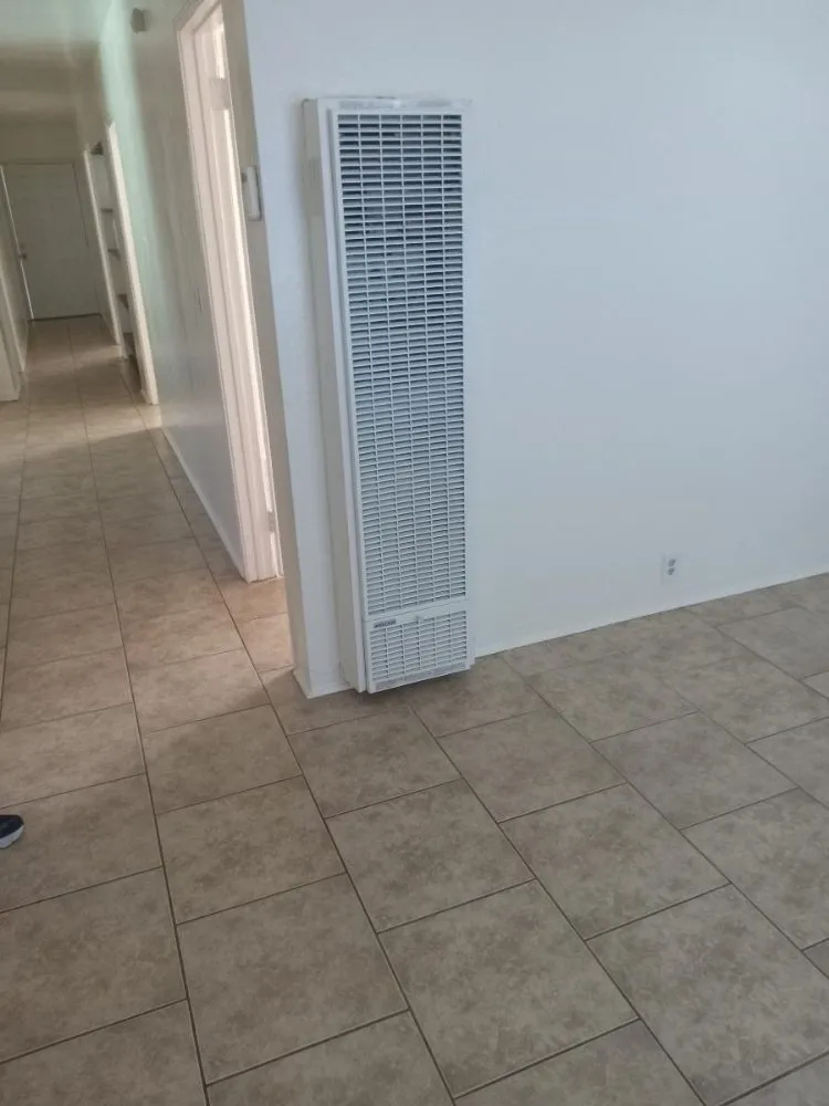 Slide of A Air-conditioning & Heating Specialist