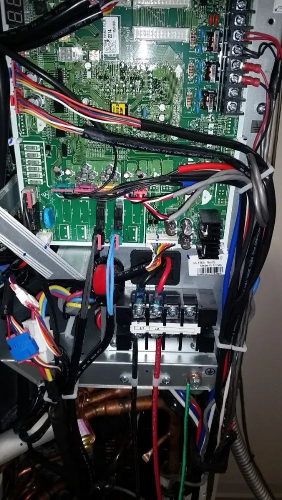 Slide of A Air-conditioning & Heating Specialist