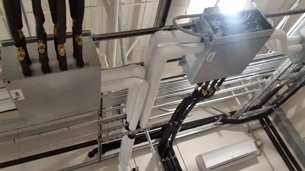 Slide of A Air-conditioning & Heating Specialist