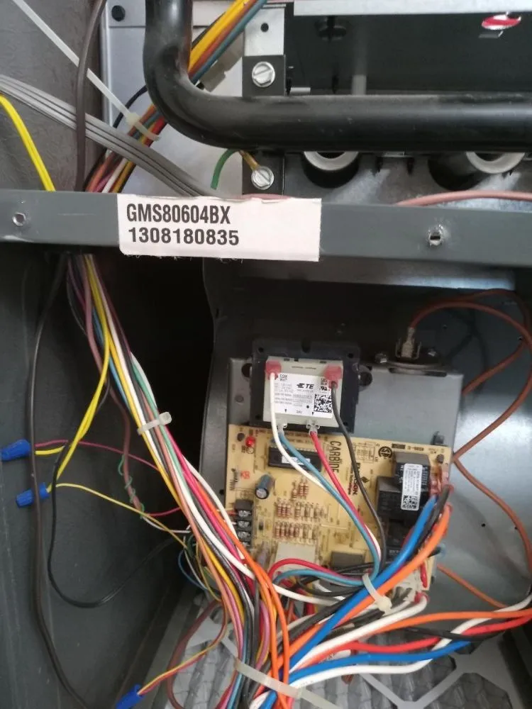 Slide of A Air-conditioning & Heating Specialist