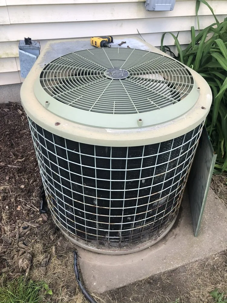 Slide of A Blueline Appliance Repair Service