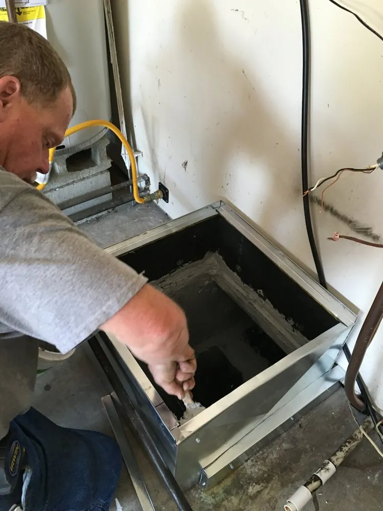 Slide of A+ Derr Heating & Cooling