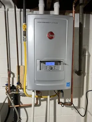 A Quality Heating & Cooling Logo