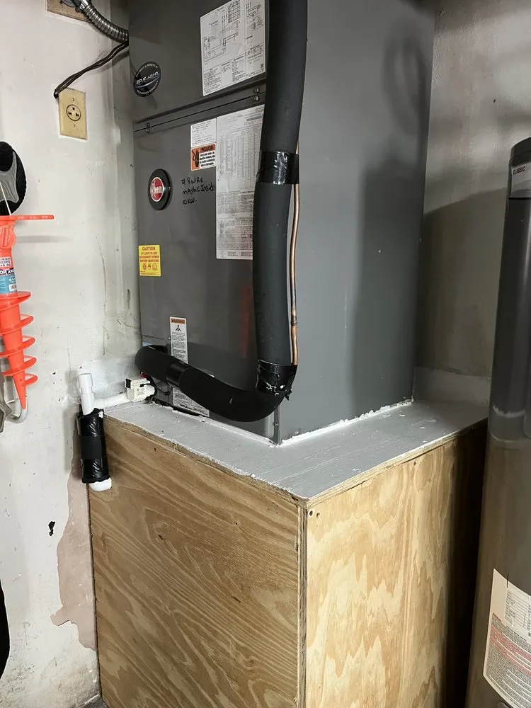 Slide of A R Williams Air Conditioning