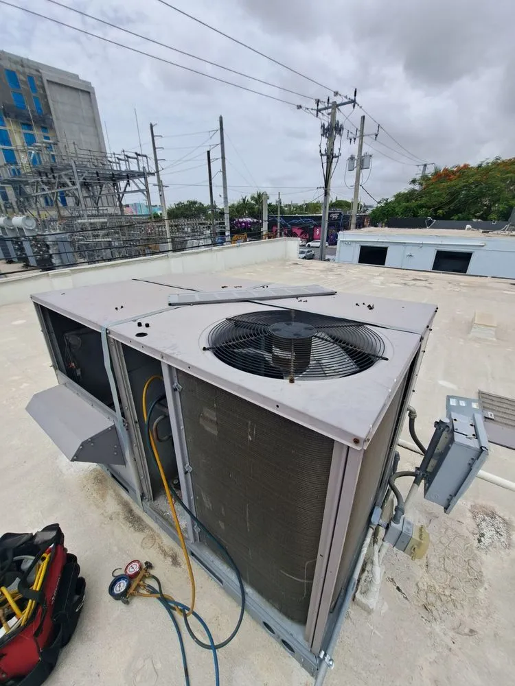 Slide of A Star Air Conditioning