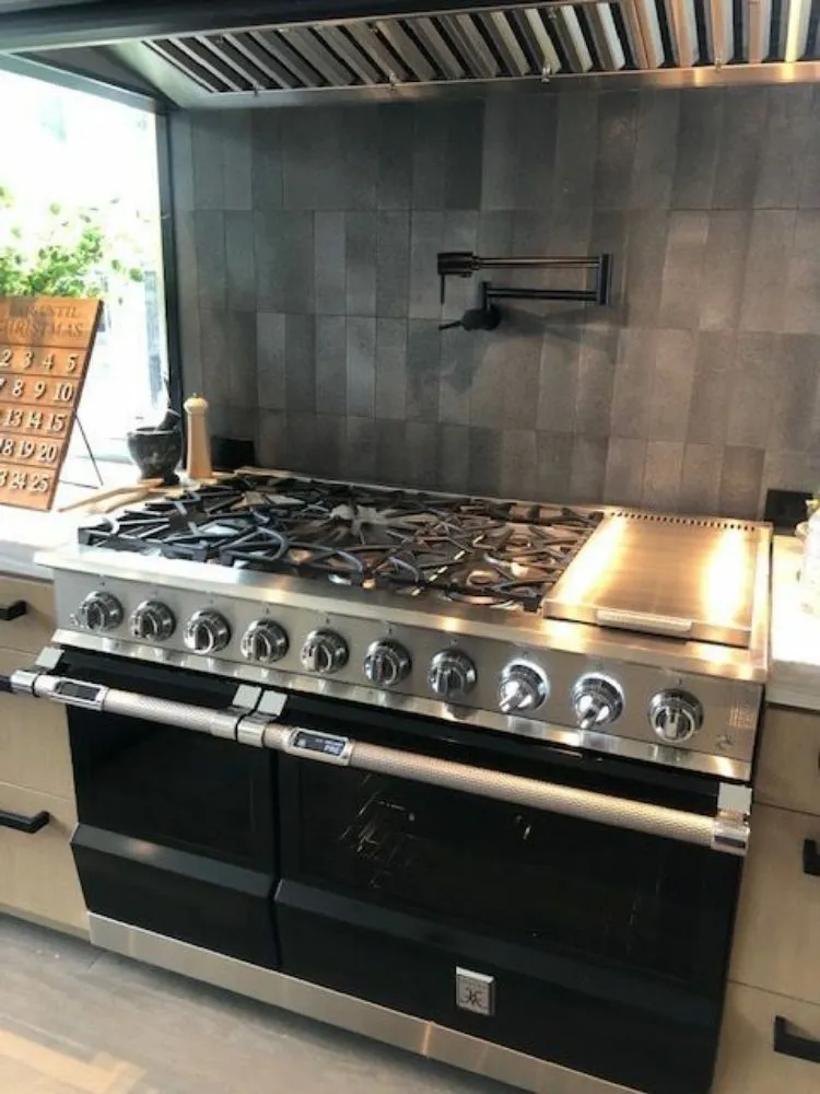 Slide of A to Z Home Repair