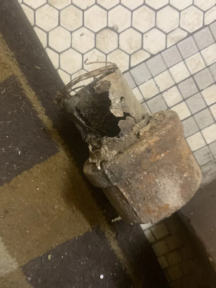 Slide of A&A pro pipe repair and heating services