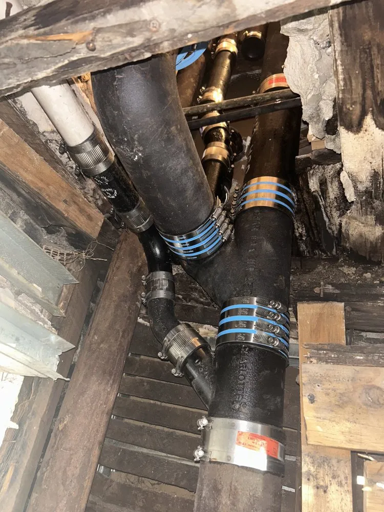 Slide of A&A pro pipe repair and heating services