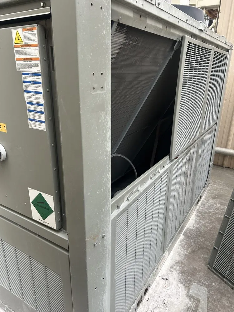 Slide of A&A Refrigeration