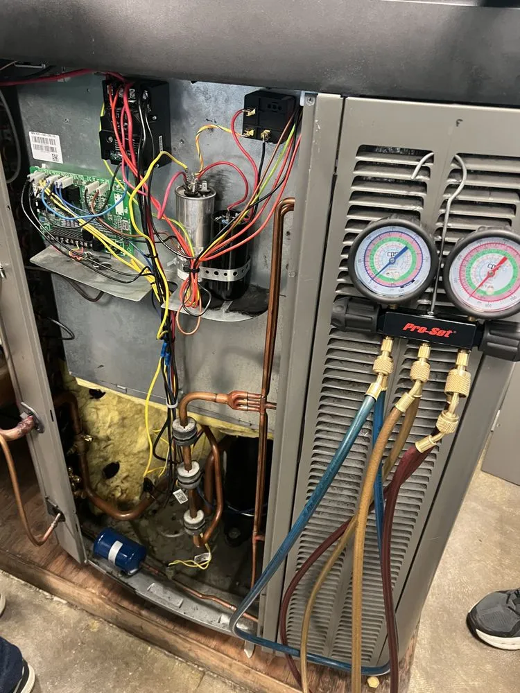 Slide of A&A Refrigeration