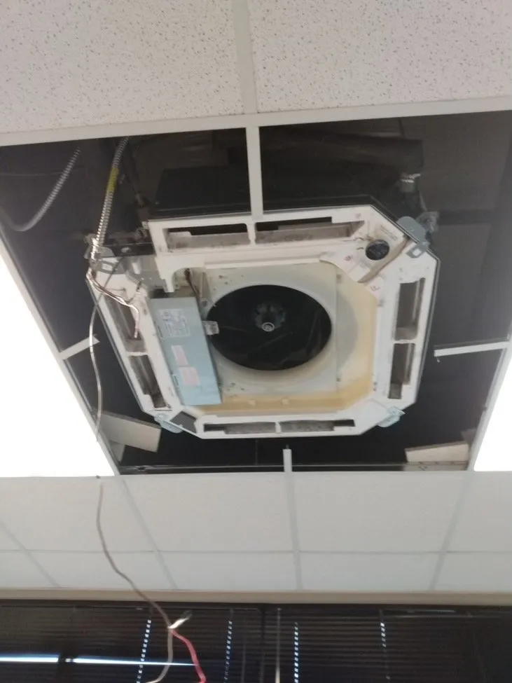 Slide of AAA Air Conditioning