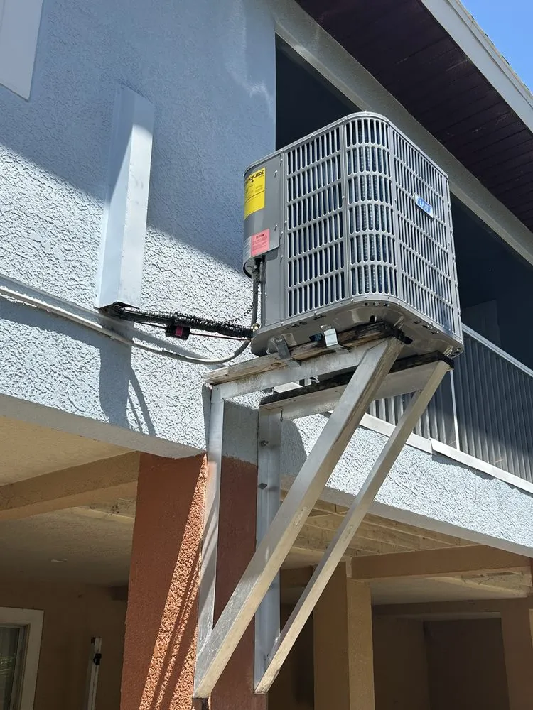 Slide of AAA Airwaves