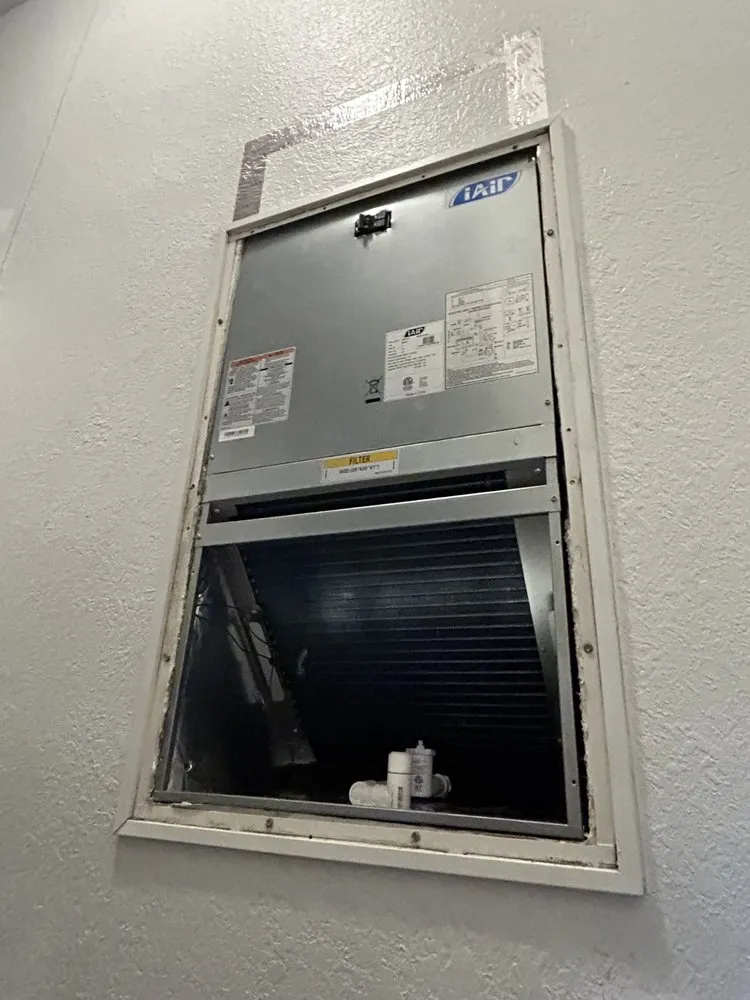 Slide of AAA Airwaves