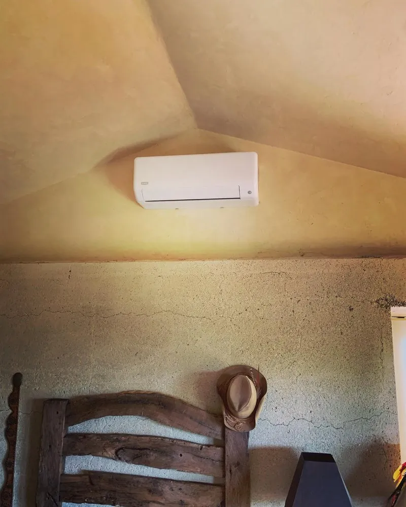 Slide of AAA Energy Systems