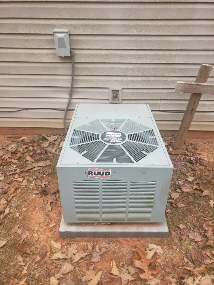 Slide of Aaac ServiceHeating and Air