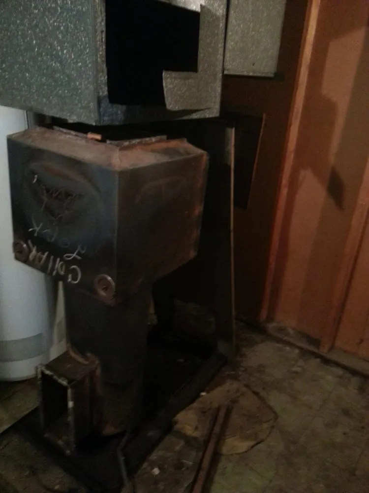 Slide of Aaron's Air Heating and Cooling