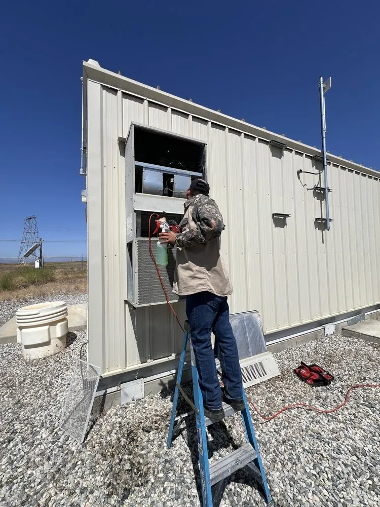 Slide of A&B Heathing & Air Conditioning