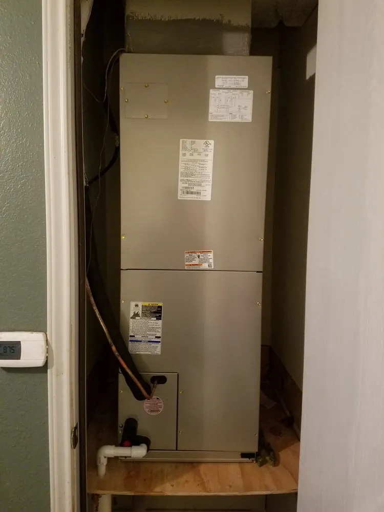 Slide of Absolute Comfort Cooling and Heating