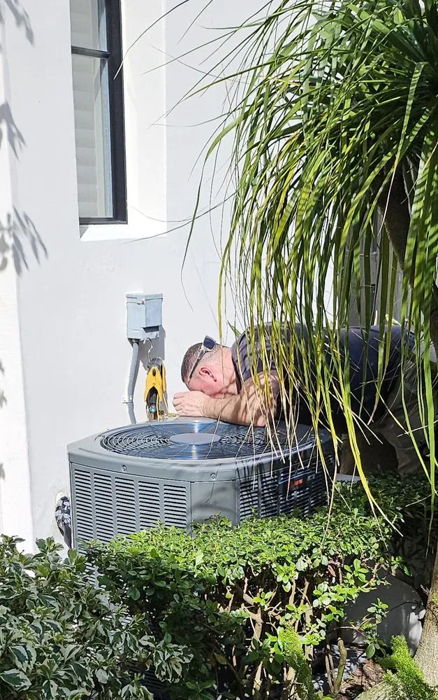 Slide of Absolute Comfort Heating & Air Conditioning