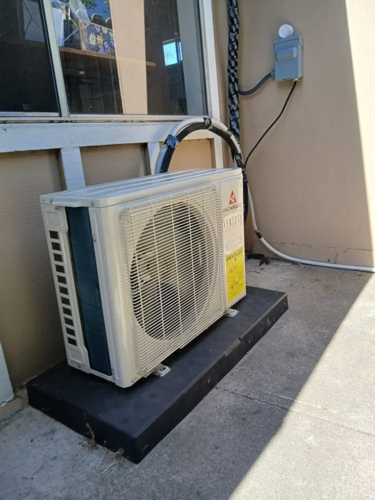 Slide of Absolute Comfort Heating & Air Conditioning