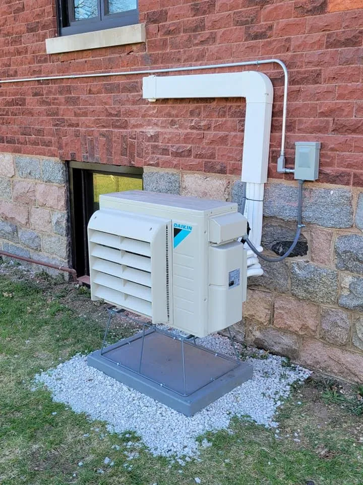Slide of Absolute Comfort HVAC