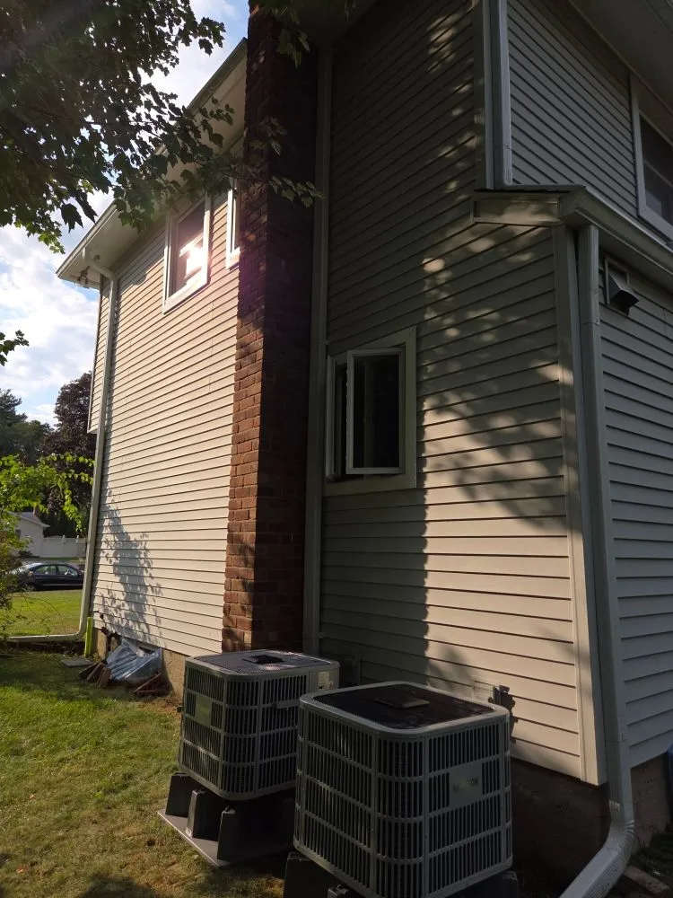 Slide of Absolute Zero Air Condition & Heating