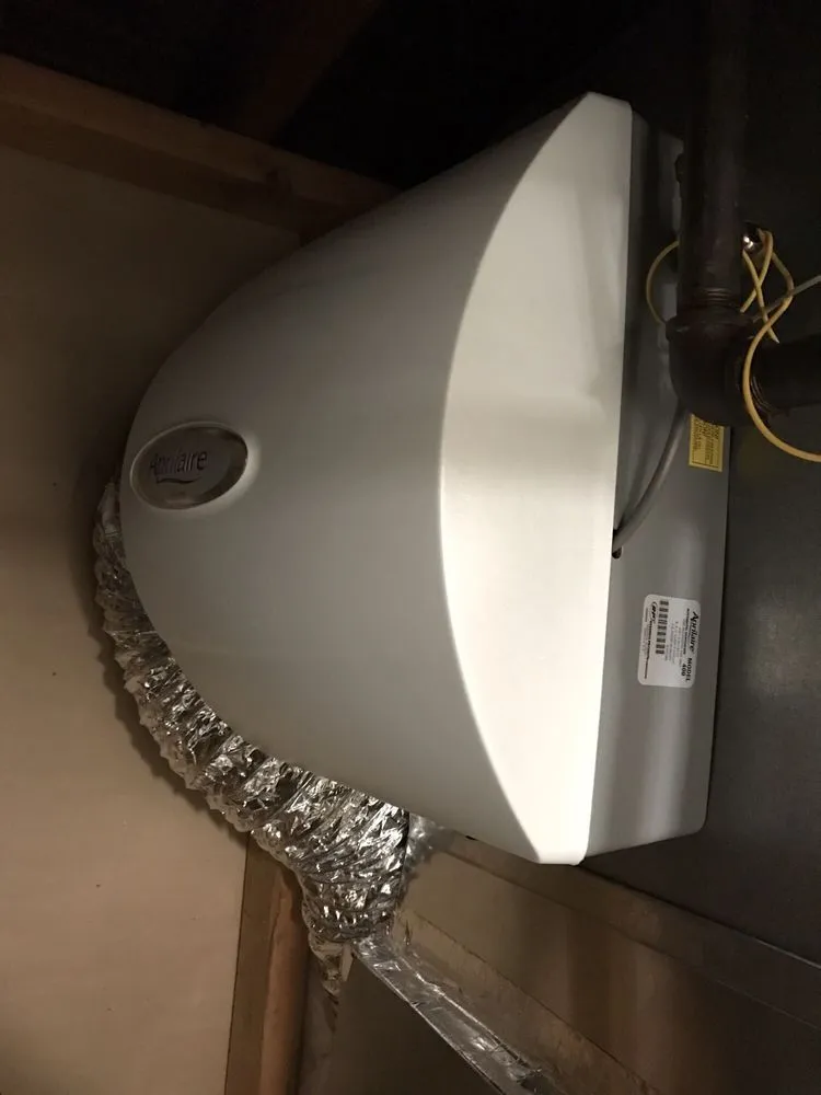 Slide of Absolute Zero Air Condition & Heating